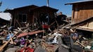 Un sismo de magnitud , se registró el lunes frente a las costas chilenas del extremo sur, a  kilómetros ( millas) de Puerto Aysén, sin que exista riesgo de tsunami, informaron la Armada y el Servicio Geológico de Estados Unidos, USGS.